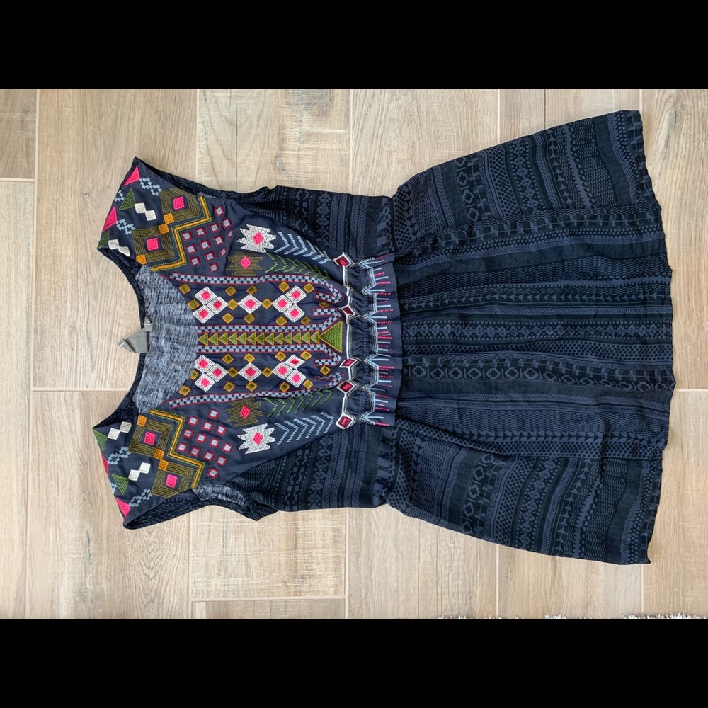 Anthropologie shirt
